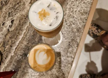 Le Petit Café