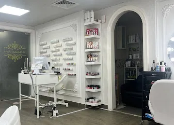 Le posh ladies salon