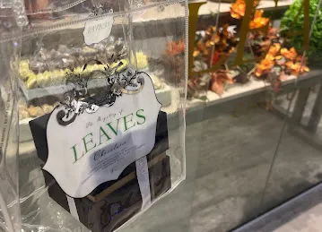 Leaves chocolate uae