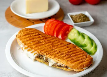 Lebaneto - Dubai’s Best Manakeesh, lebanese cuisine