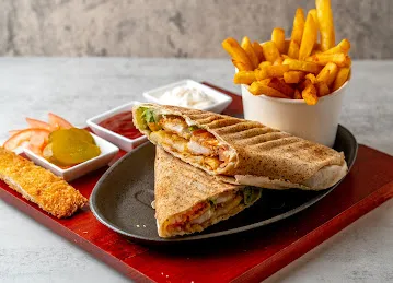 Lebaneto - Dubai’s Best Manakeesh, lebanese cuisine