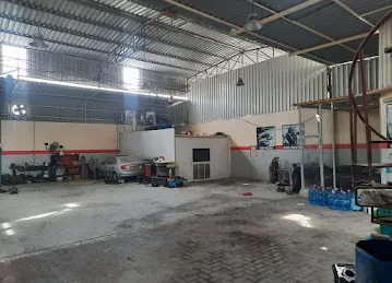 LEEN SMART auto repairing workshop