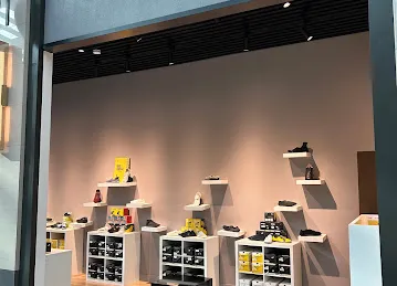 Leguano Shoes