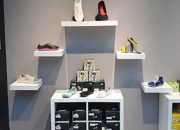 Leguano Shoes