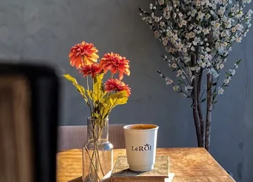 LEROI CAFE