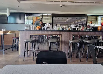 LEVEL 1 Restaurant, Bar & Terrace