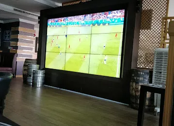 LEVEL 1 Restaurant, Bar & Terrace
