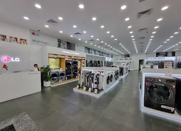 LG Al Yousuf Electronics Showroom