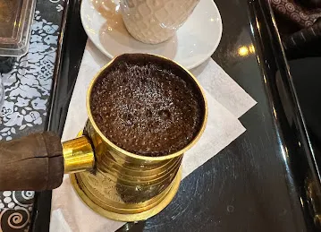 Liali Al Qaherah Cafe