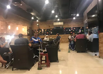 Liali Al Qaherah Cafe