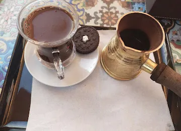 Liali Al Qaherah Cafe