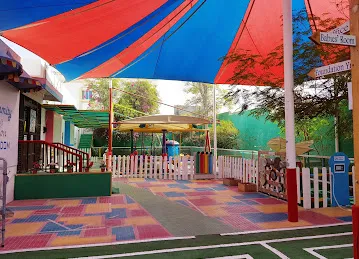 Little Oxford Nursery RAK Khouzam Branch