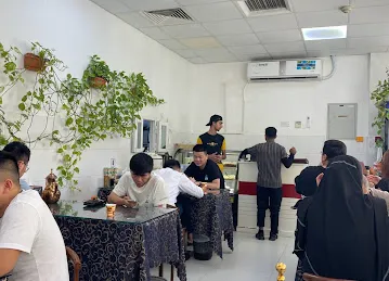 Liu Pan Shan Halal restaurant