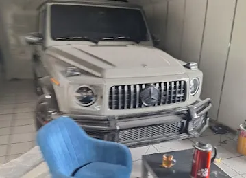 LMBO GARAGE LLC