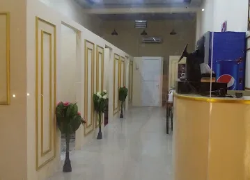 المتخصص لغسيل السيارات