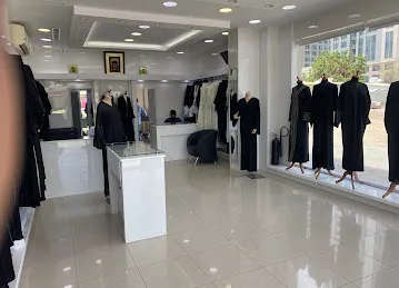 المتنقبة للخياطة وتجارة العبايات والشيل ذ م م