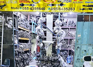النجم المميز لتجارة قطع غيار السيارات المستعملة