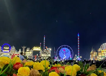 Loku Bites Global Village