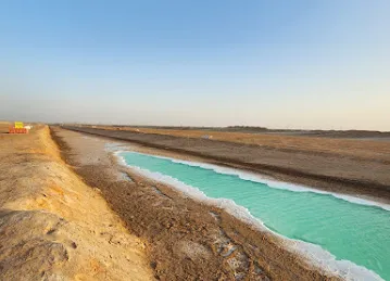 Long Salt Lake