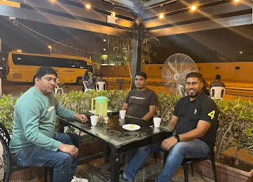 Look Taste Restaurant