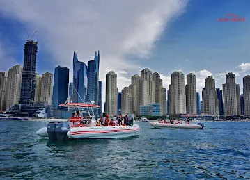 Love Boats-Sharing speedboat