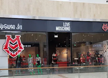 Love Moschino