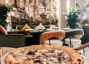Lucerne restaurant & Cafè