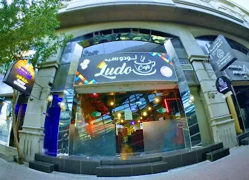 Ludo Cafe