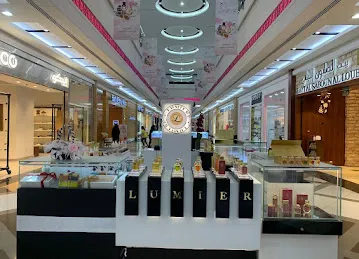 Lumiere Perfumes