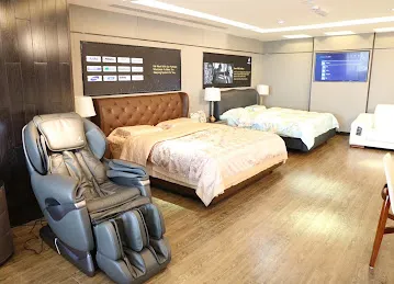 Luxury Destination Furnitures - DeRUCCI (慕思）DUBAI