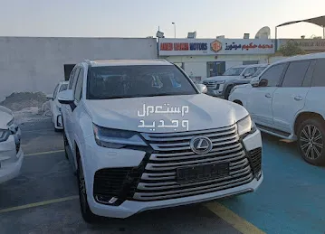 معرض بيع السيارات