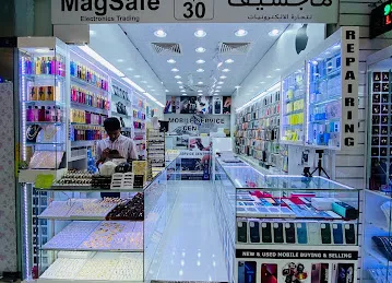 MagSafe Mobiles