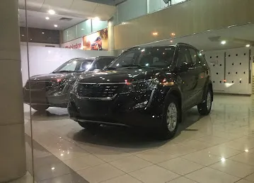 Mahindra Showroom - Galadari