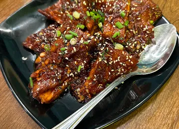 Makhanwala Restaurant - Modern Indian Dhaba