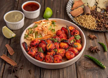 Makhanwala Restaurant - Modern Indian Dhaba