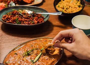 Makhanwala Restaurant - Modern Indian Dhaba
