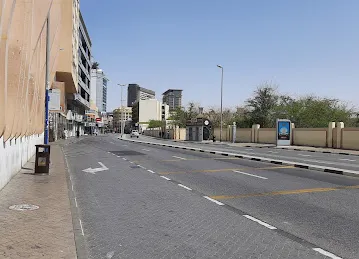 Maktoum Hospital Road, Cemetry