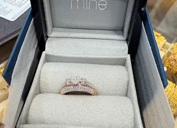 Malabar Gold and Diamonds - Dalma Mall - Abu Dhabi