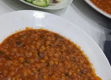 Malik Nehari & Biryani Restaurant
