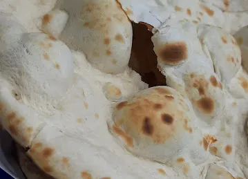 Malik Nehari & Biryani Restaurant