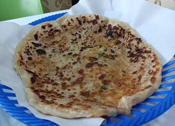 Malik Nehari & Biryani Restaurant