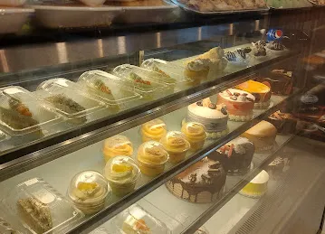 Mama'ss Grand Bakery