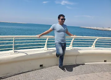 Mamzaar Walk