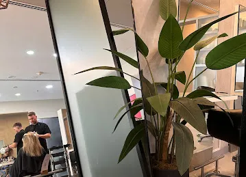 Mane Salon Dubai