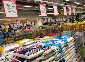 Mango Hypermarket 4