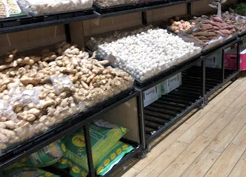 Mango Hypermarket 4