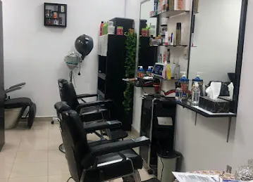 Manscape Saloon