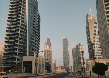 Marina Diamond 2