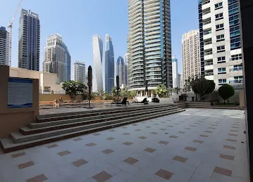 Marina Diamond 5