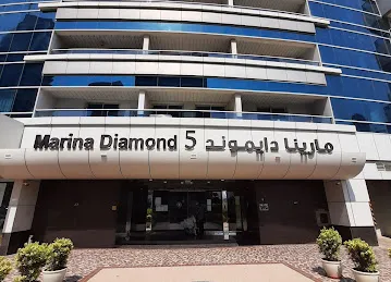 Marina Diamond 5